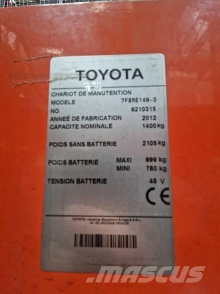 Toyota 7FBRE14N Apiladoras eléctricos