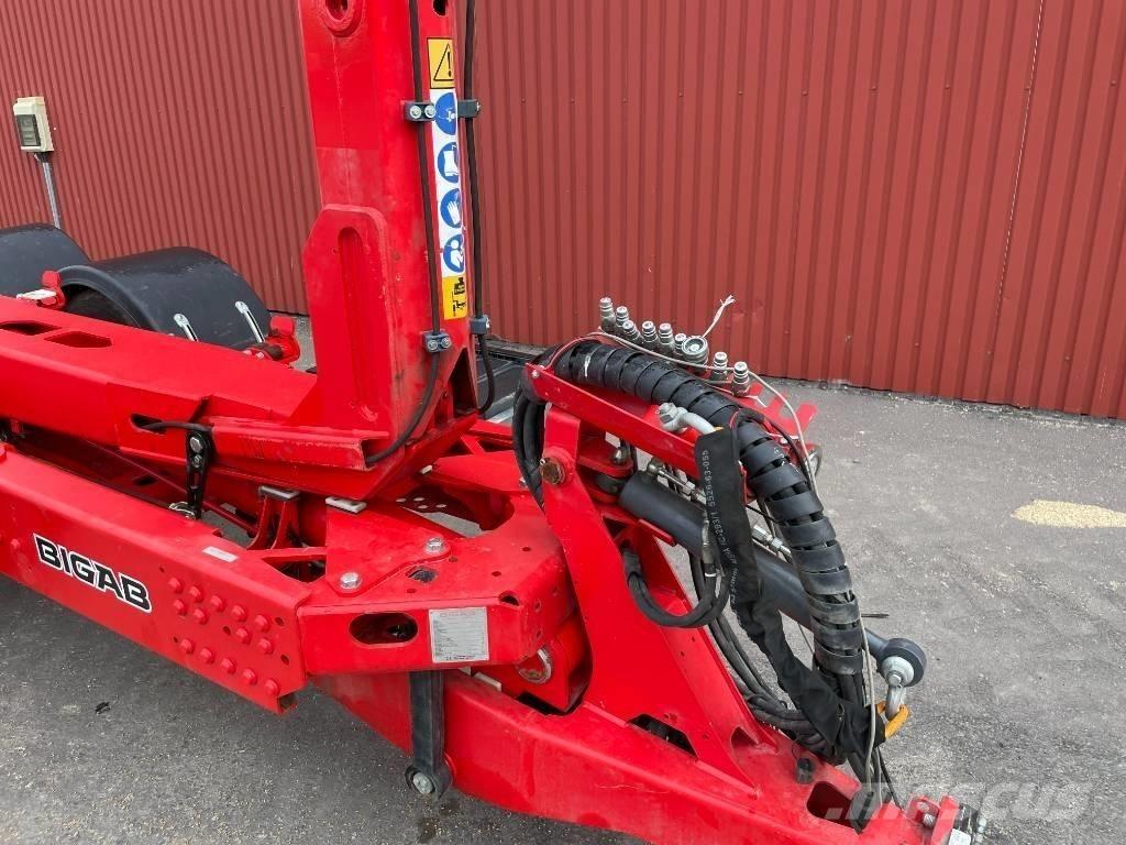Bigab B 12 remolques con gancho elevador