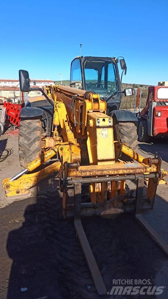 JCB 535-140 Carretillas telescópicas