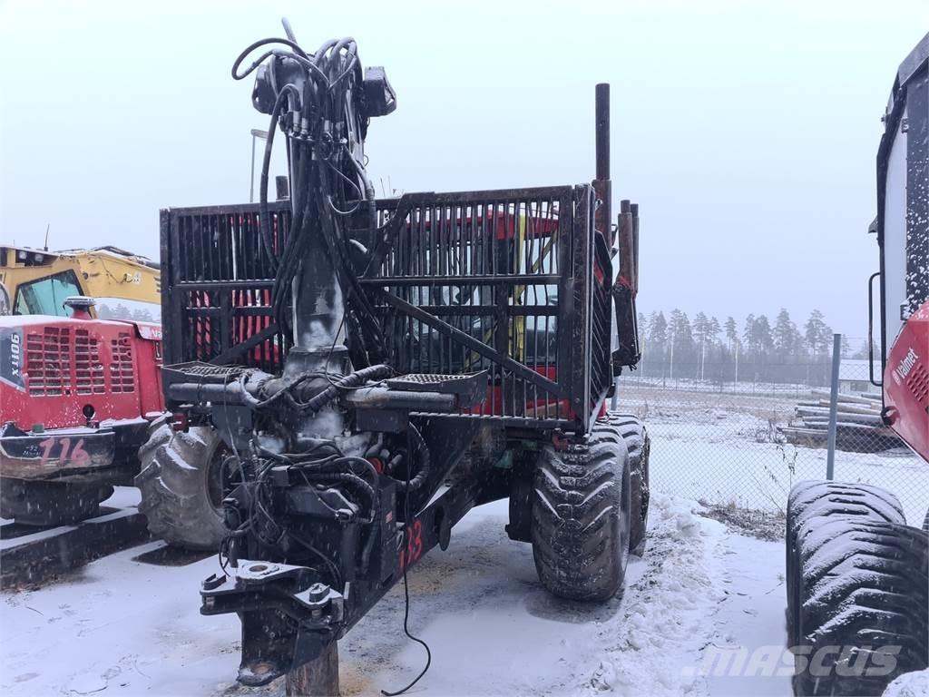 Valmet 890.3 Transportadoras