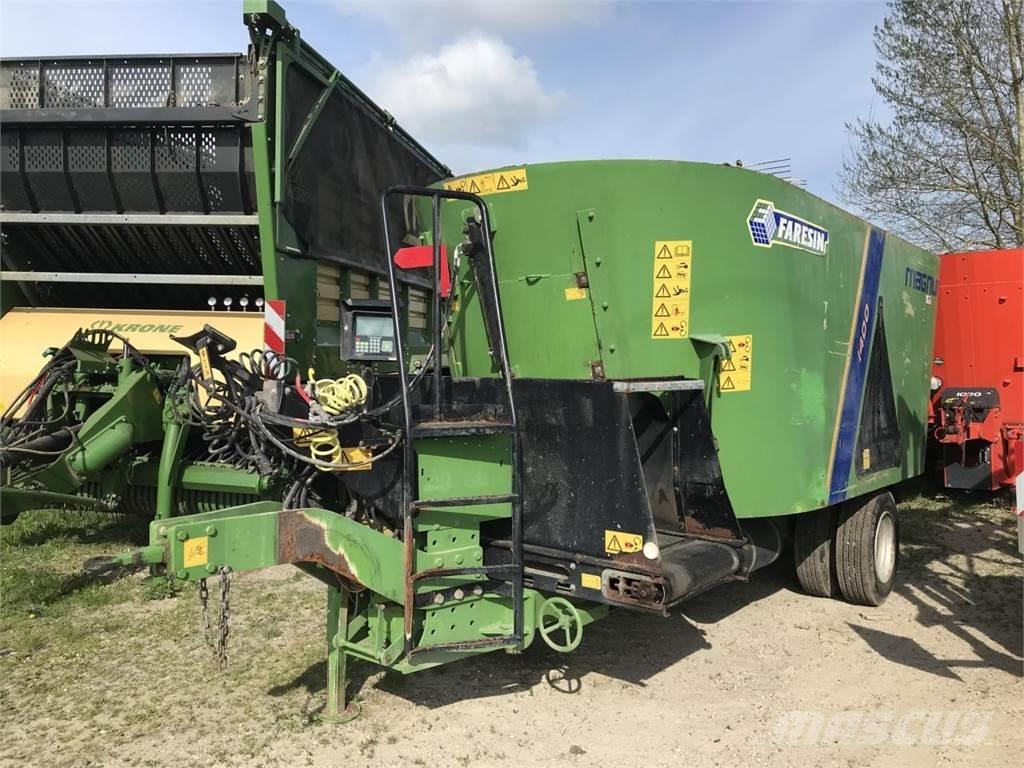 Faresin TMRVD1400 Mezcladoras distribuidoras