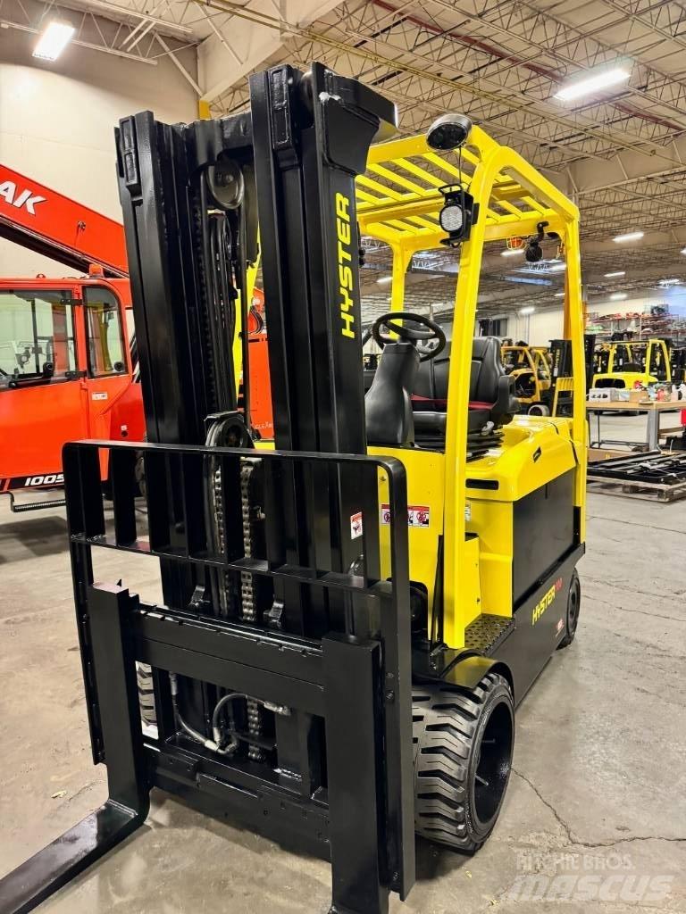 Hyster E100XN Carretillas de horquilla eléctrica