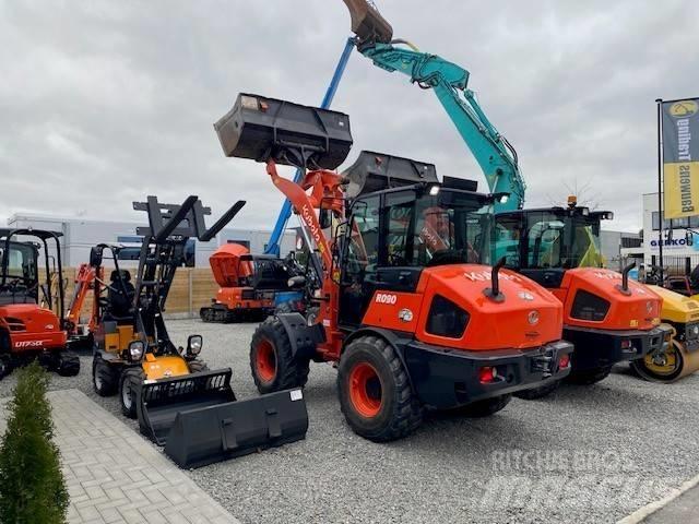 Kubota R 090 Cargadoras sobre ruedas