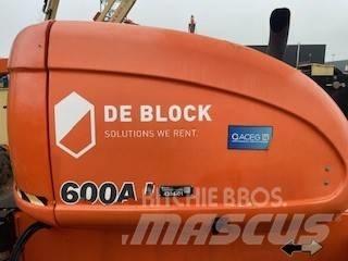 JLG 600 AJ Plataformas con brazo de elevación manual