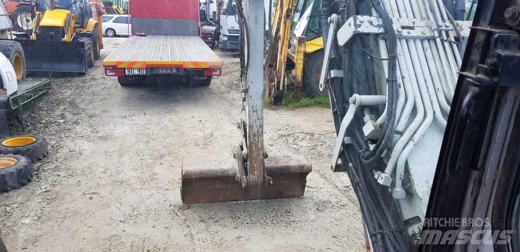 Takeuchi TB180 Otros accesorios para carga y excavación