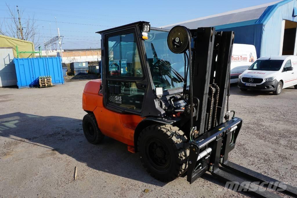 Toyota 42-7FD40 Camiones diesel