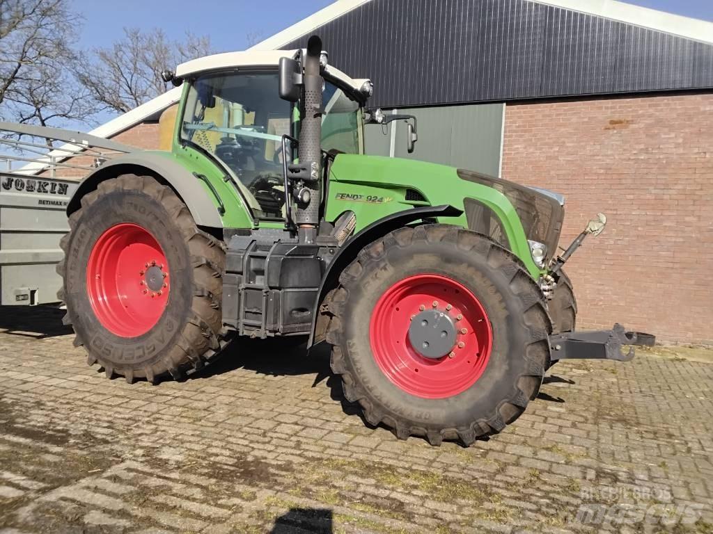 Fendt 924 Vario Tractores