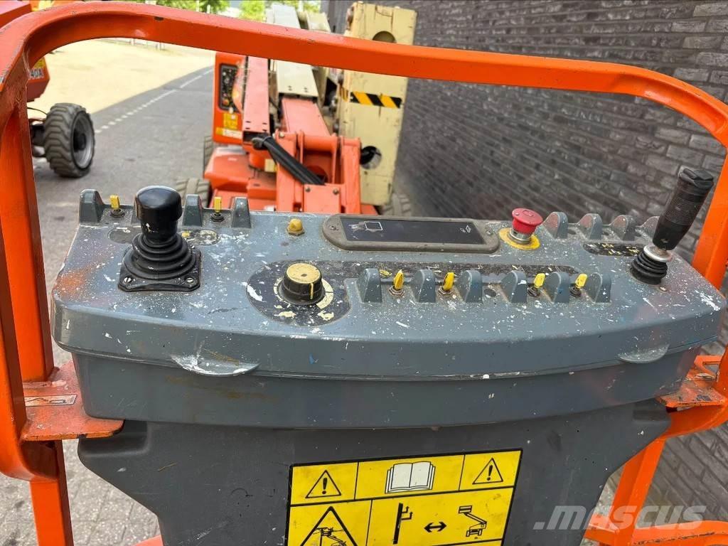 JLG E450AJ Plataformas con brazo de elevación manual