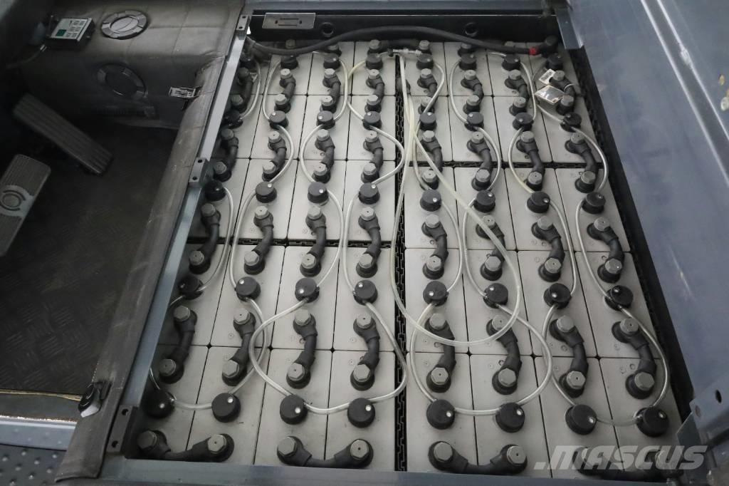 Toyota 8 FBMT 35 Carretillas de horquilla eléctrica