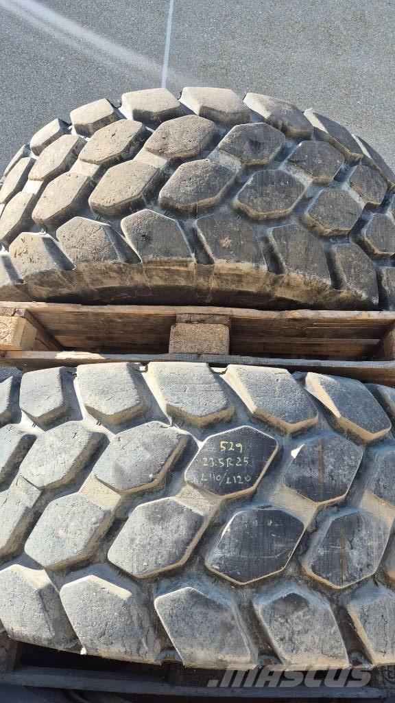 Bridgestone 23.5R25 Ruedas