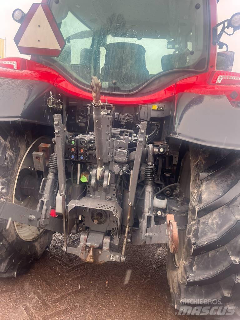 Valtra N 104 Tractores