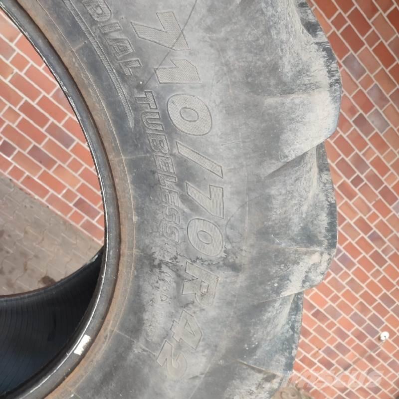 Michelin 710/70R42 Ruedas