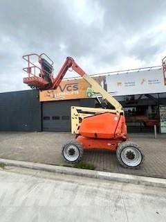 JLG 340 AJ Plataformas con brazo de elevación manual
