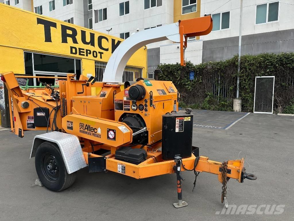 Altec CFD 1217 Remolques de volteo para virutas de madera