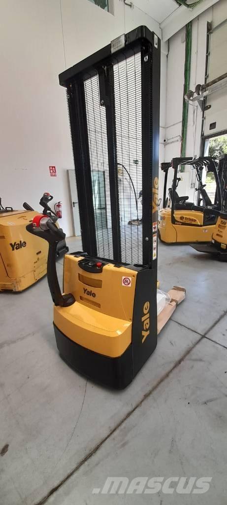 Yale MS12E Montacargas manual