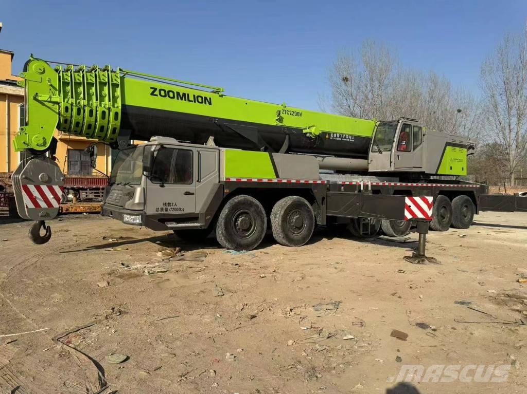 Zoomlion 220 Ton Grúas todo terreno