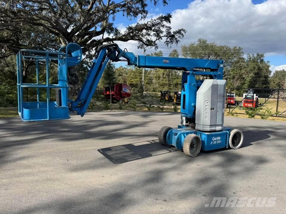 Genie Z 30/20 N Plataformas con brazo de elevación manual