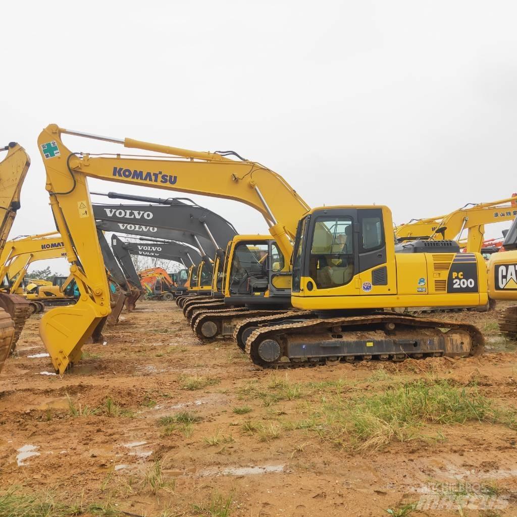 Komatsu PC200-8 Excavadoras sobre orugas