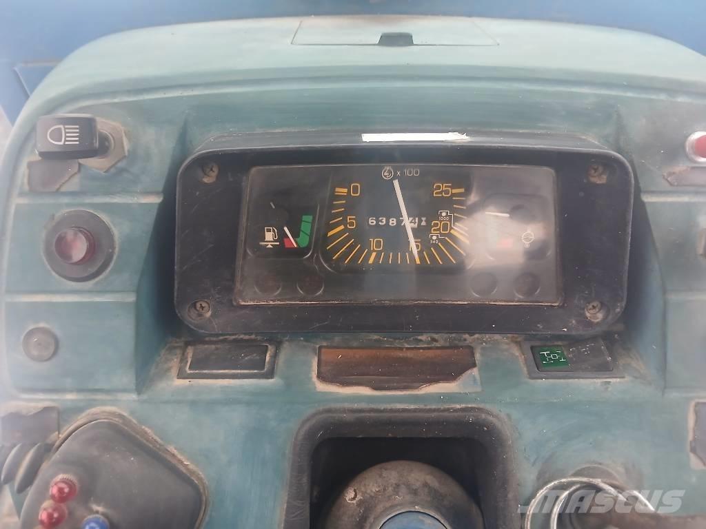 Ford 5610 II Farmall Tractores