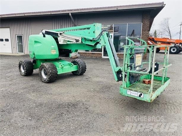 JLG 450 AJ Plataformas con brazo de elevación manual