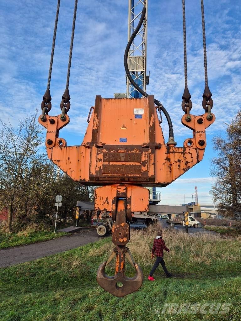 Liebherr LHM 250 Grúas de puerto