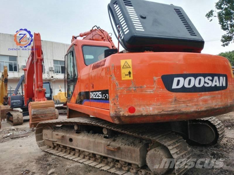 Doosan DH 225 LC-7 Excavadoras sobre orugas