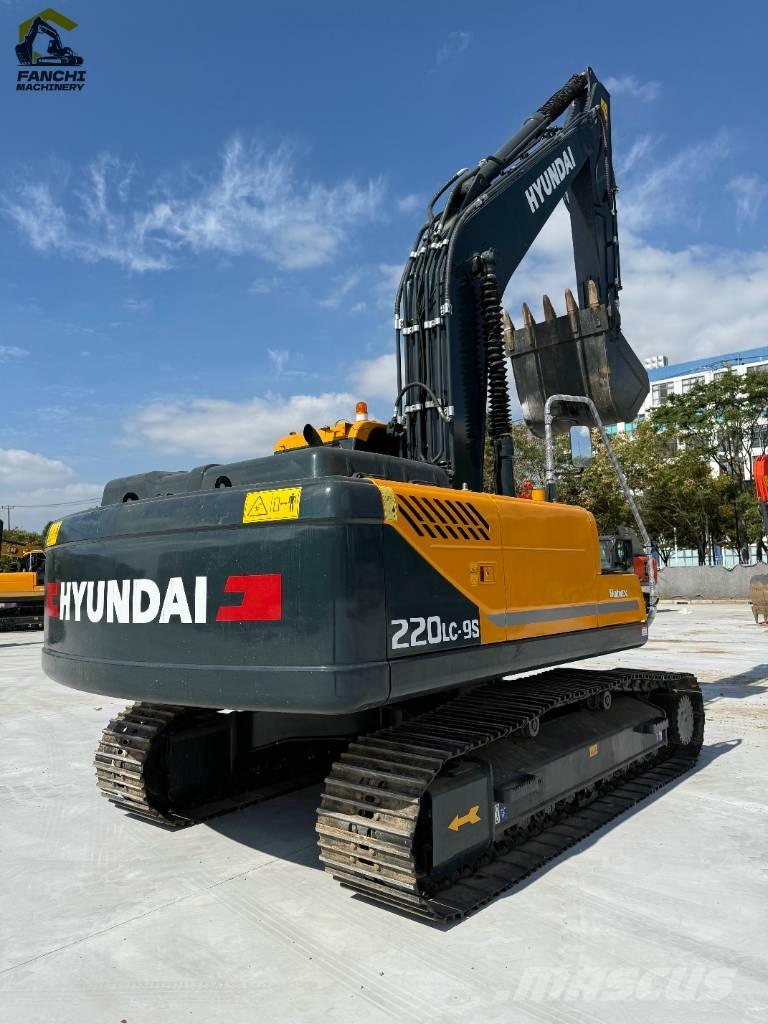 Hyundai 220 Excavadoras 7t - 12t