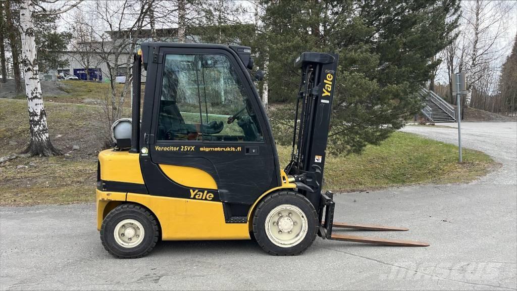 Yale GLP 25 VX Camiones LPG