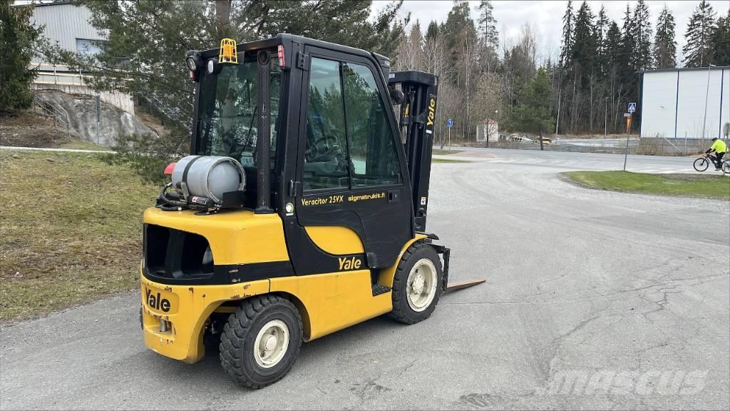 Yale GLP 25 VX Camiones LPG