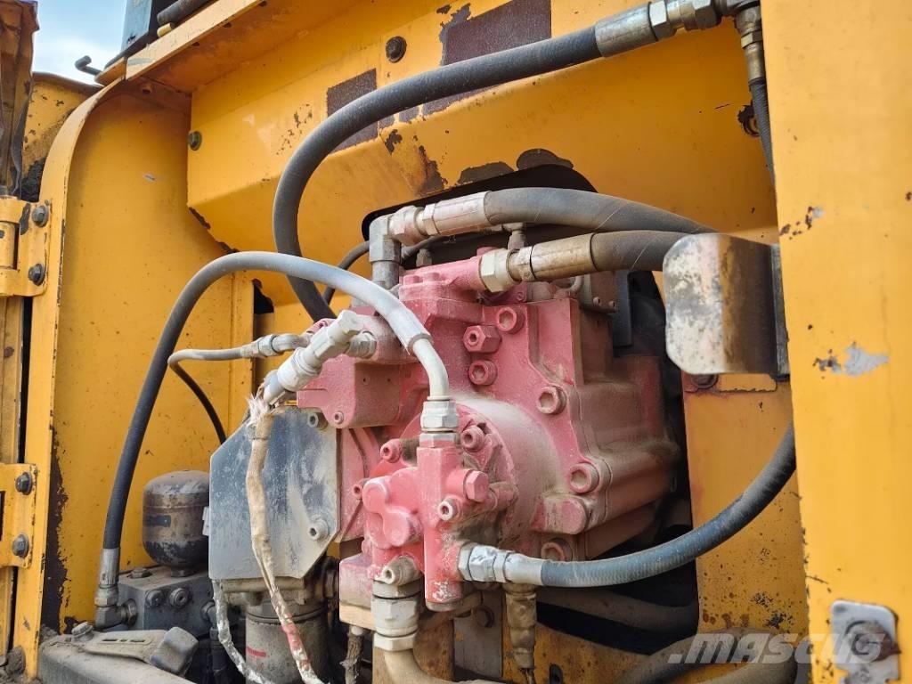 Hyundai R210W-9 Excavadoras de ruedas