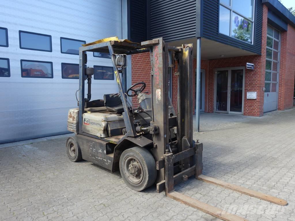 Komatsu FD 20-11 Camiones diesel