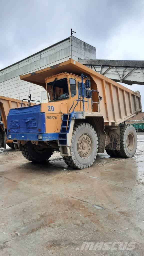 Belaz 75473 Camiones de volteo rigidos