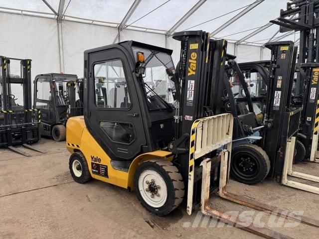 Yale GDP 35 UX Camiones diesel