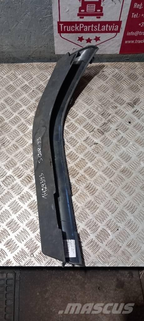 Scania 94 D.   1429393 Cabinas