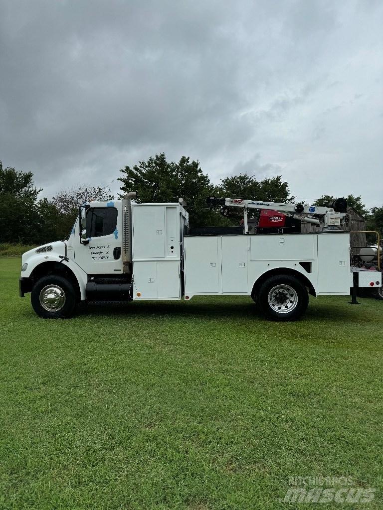 Freightliner M2 106 Vehículos municipales multiusos