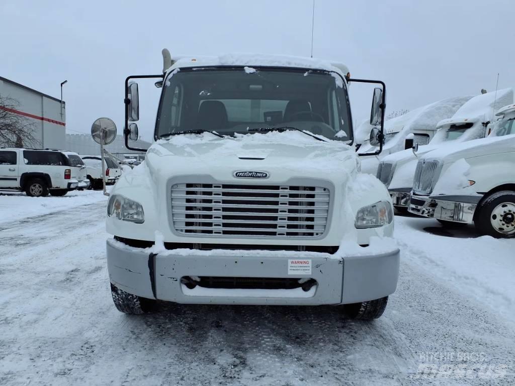 Freightliner M2 Camiones de reparto de bebidas