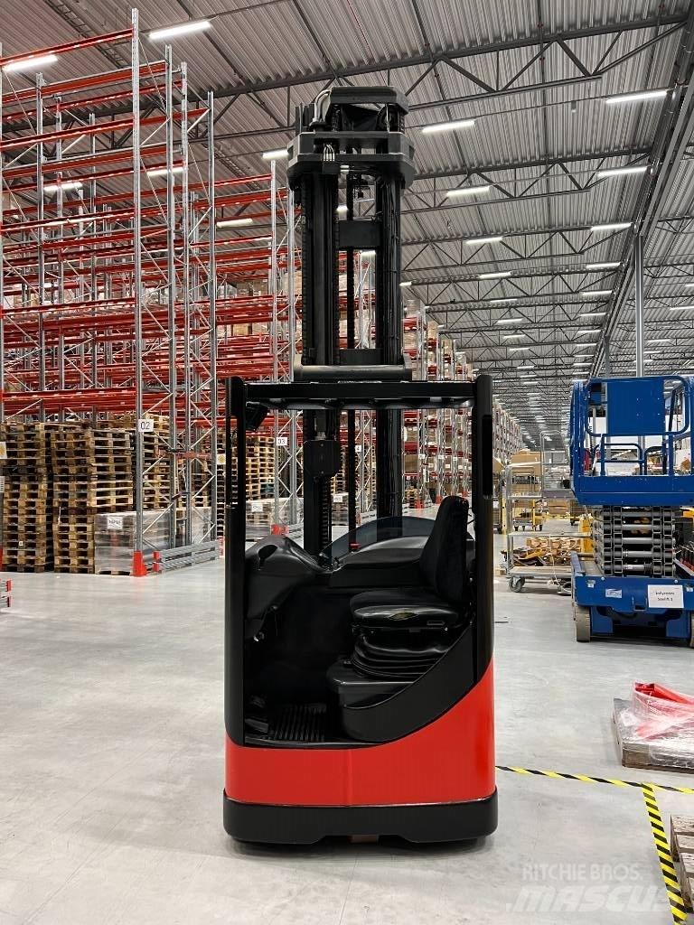 Linde R16S Montacargas de alcance de gran altura