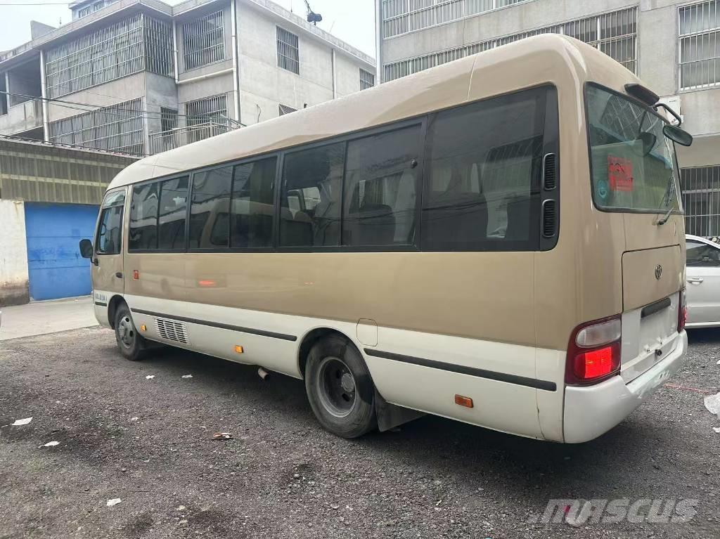 Toyota Coaster Autobuses interurbano