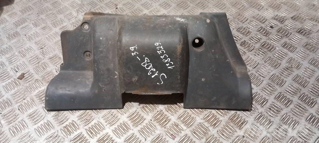 Scania 94 D.  1383330 Cabinas