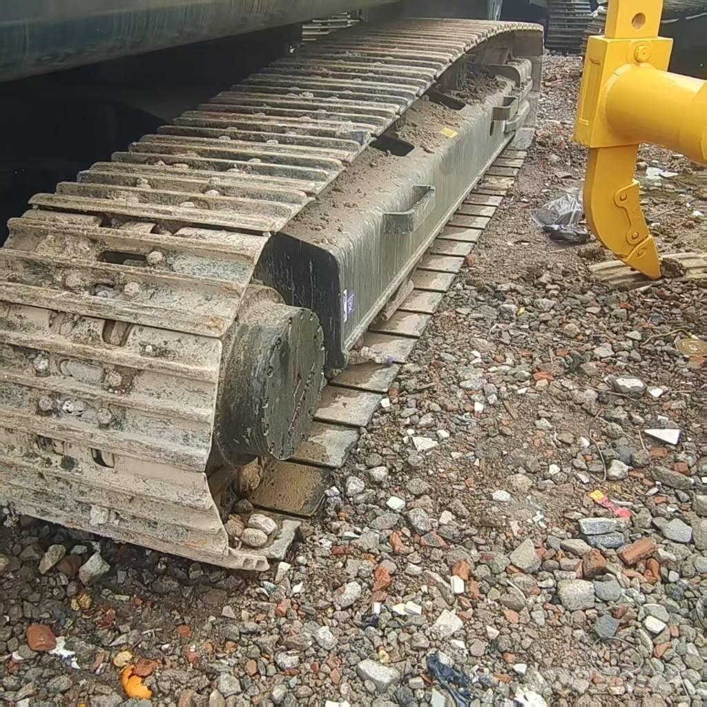 Hyundai 305LC-9T Excavadoras sobre orugas