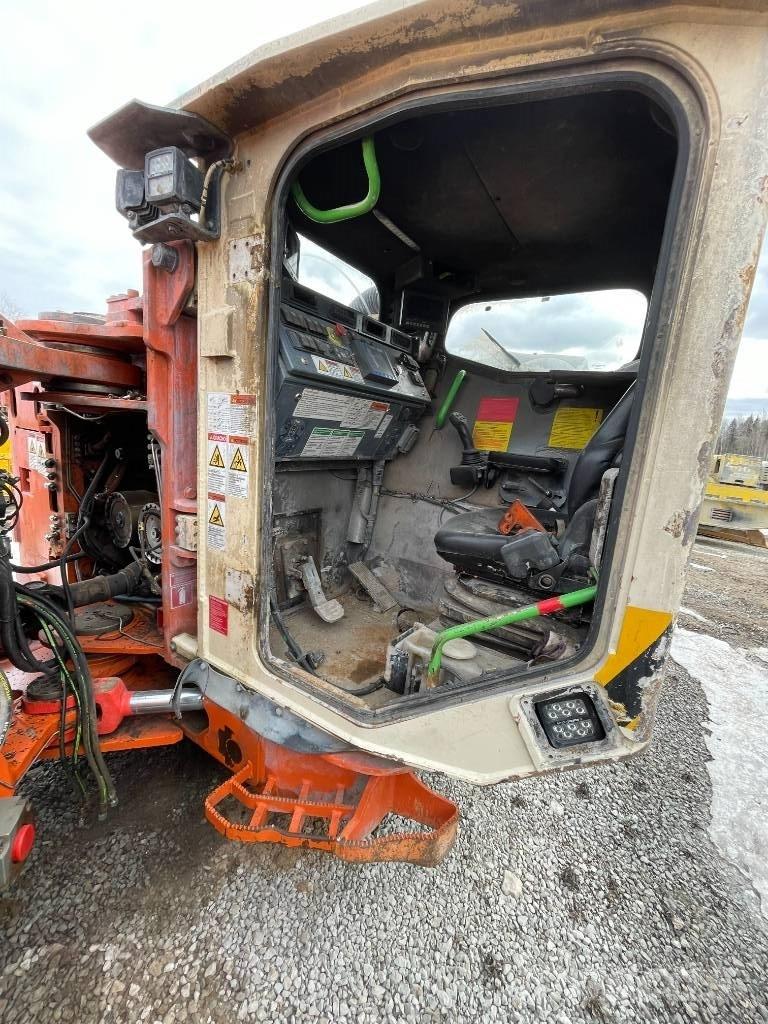 Sandvik LH 514 Cargadoras subterráneas