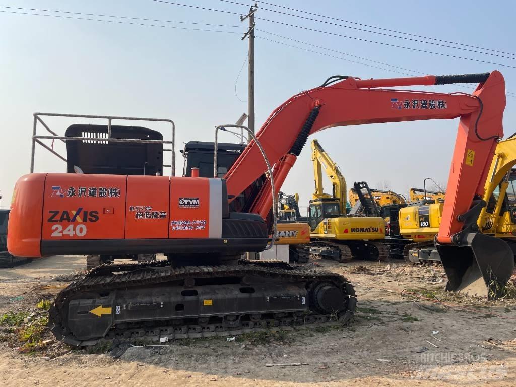 Hitachi ZX 240 Excavadoras sobre orugas