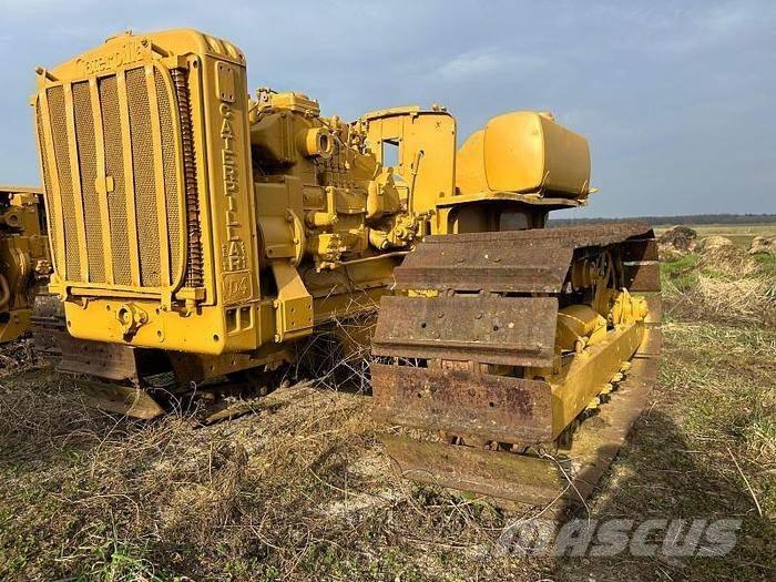 CAT D4 - Buldozer sobre oruga