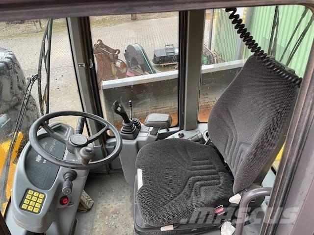 Volvo L30B PRO Cargadoras sobre ruedas