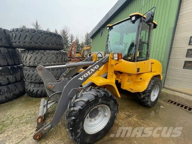 Volvo L30B PRO Cargadoras sobre ruedas