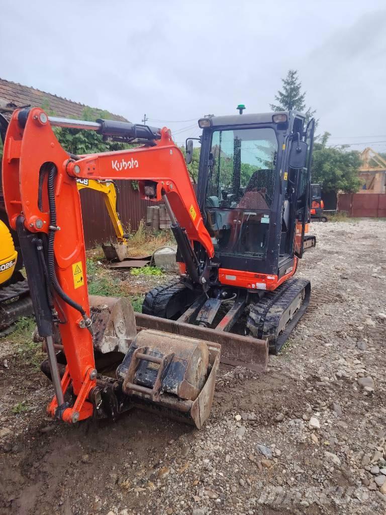 Kubota U 27-4 Miniexcavadoras
