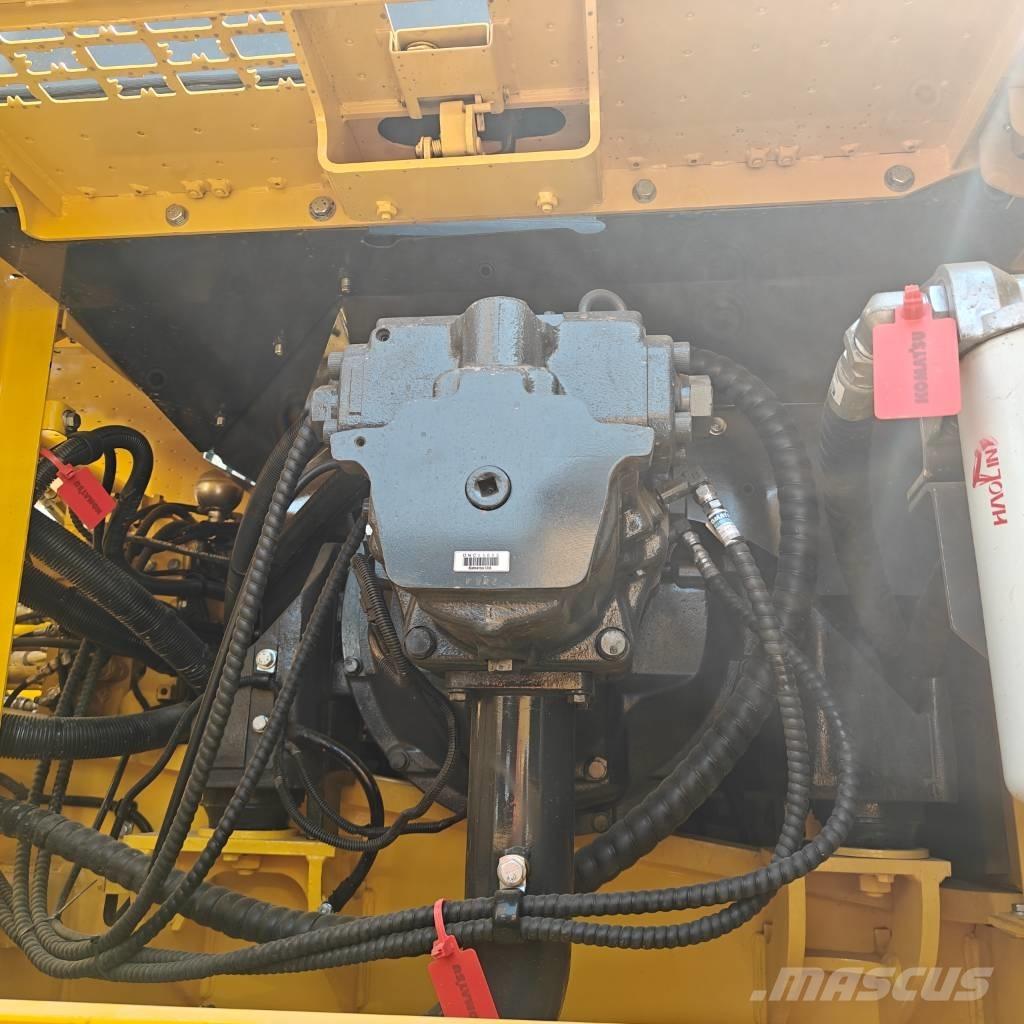 Komatsu 350-8 Excavadoras sobre orugas