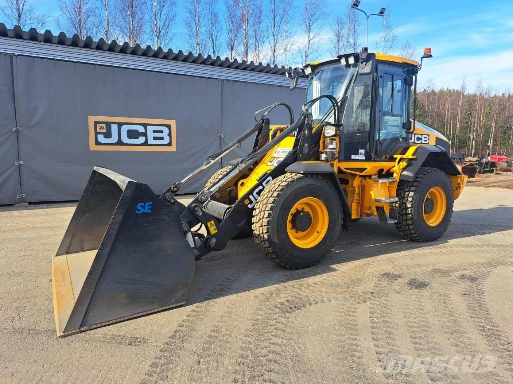 JCB 413 Cargadoras sobre ruedas