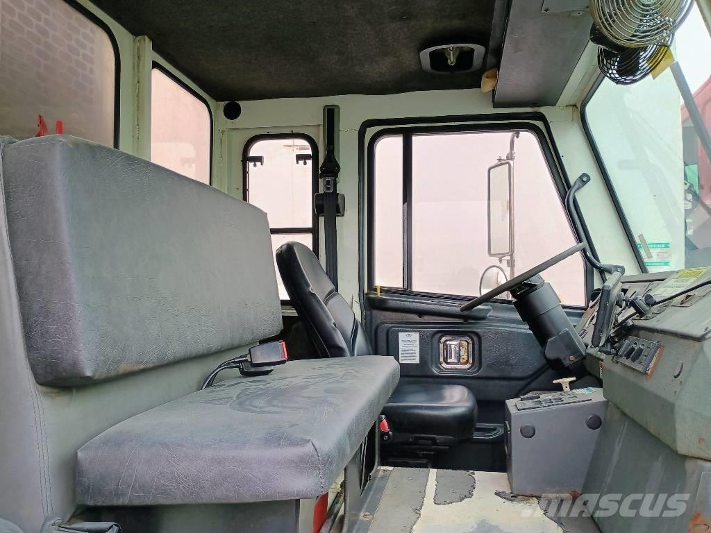  Crane Carrier LE Camiones de basura