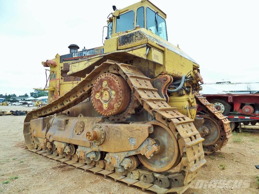 CAT D 11 N Buldozer sobre oruga